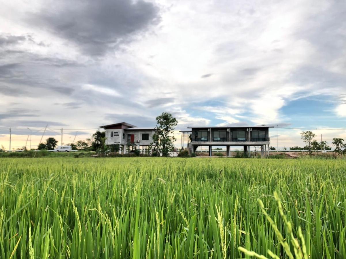 Ban Suweena Uthai Thani Exterior foto
